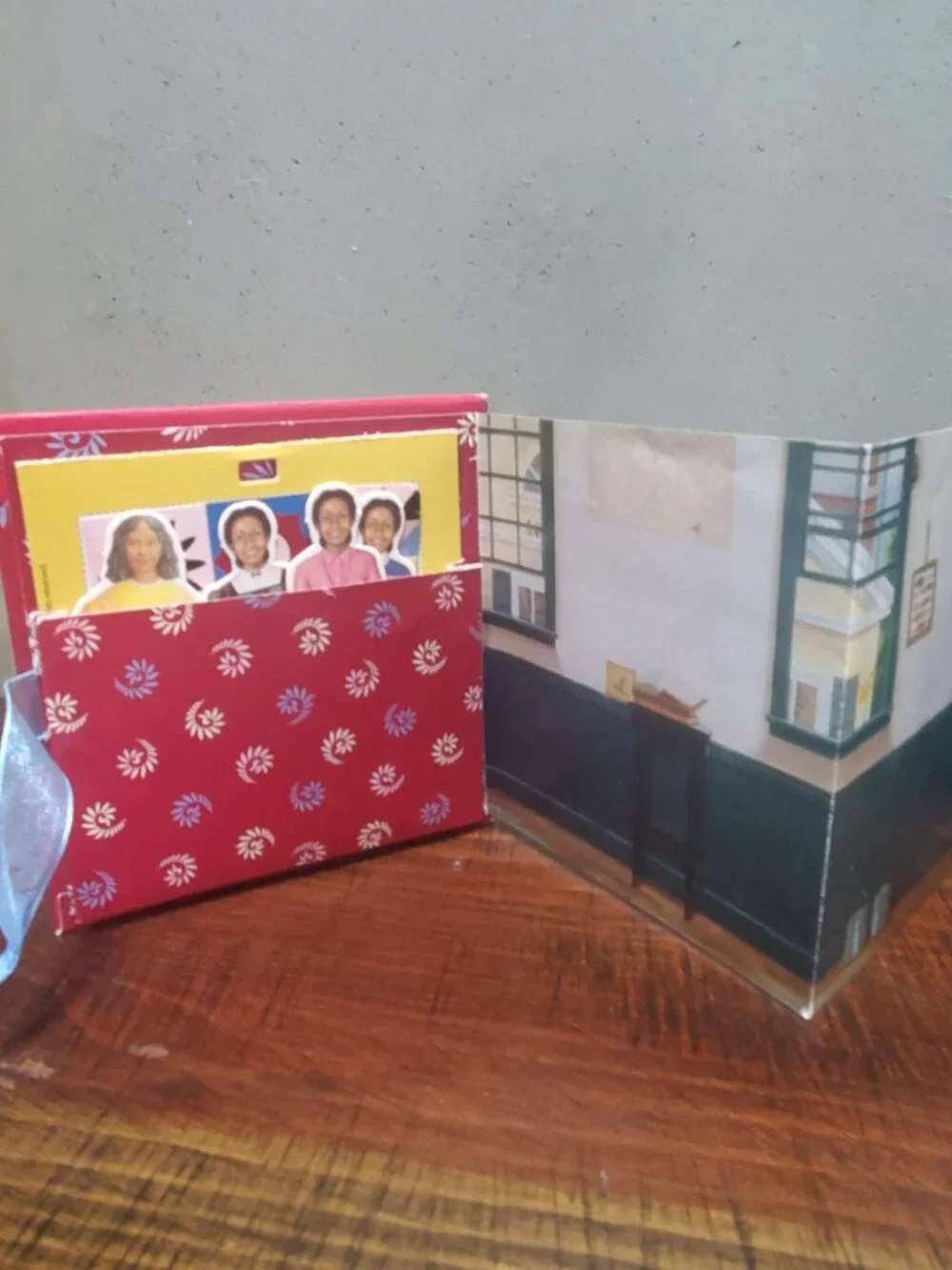 Vintage 1980s-90s American Girl Book Lot - Meet Molly, Meet Addy & Mini Book